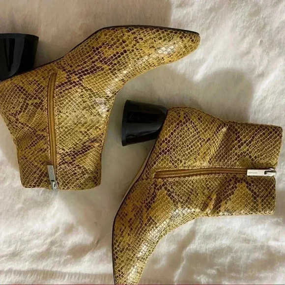 TopShop Snake Print Bootie - Picture 7 of 7